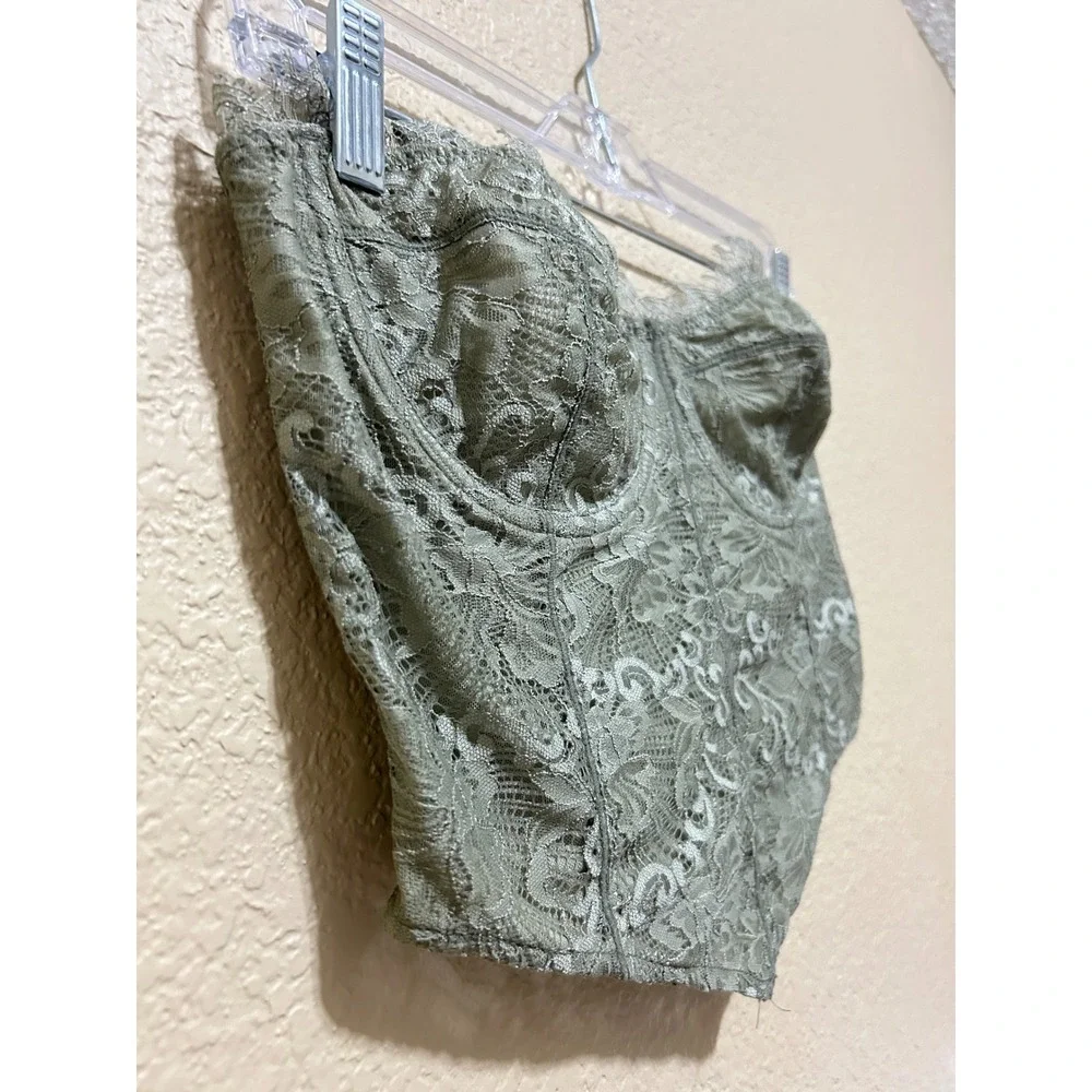 Free People chest 10 fairycore